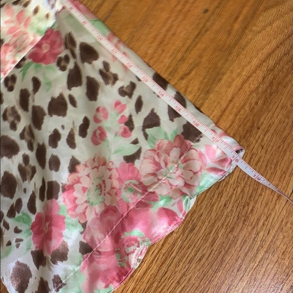 Robe and Nightie set - Picture 8 of 8